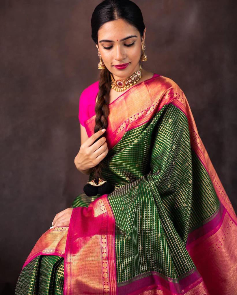 Glorious Green Soft Silk Saree With Nectarous Blouse Piece