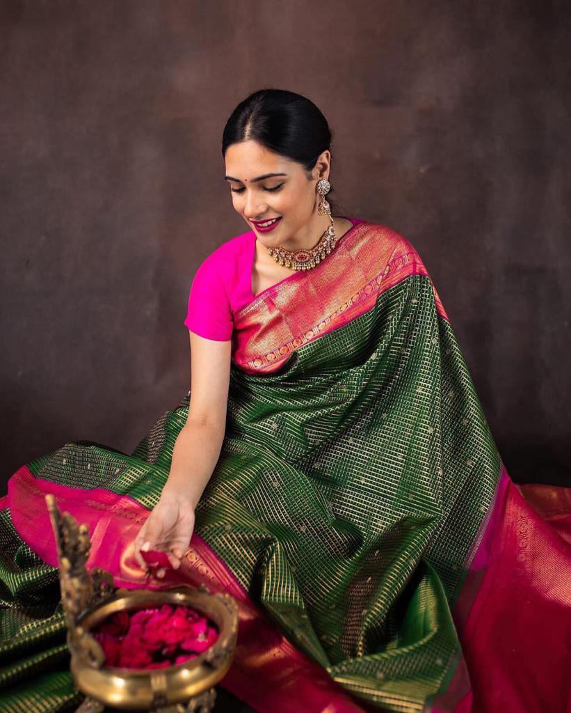 Glorious Green Soft Silk Saree With Nectarous Blouse Piece