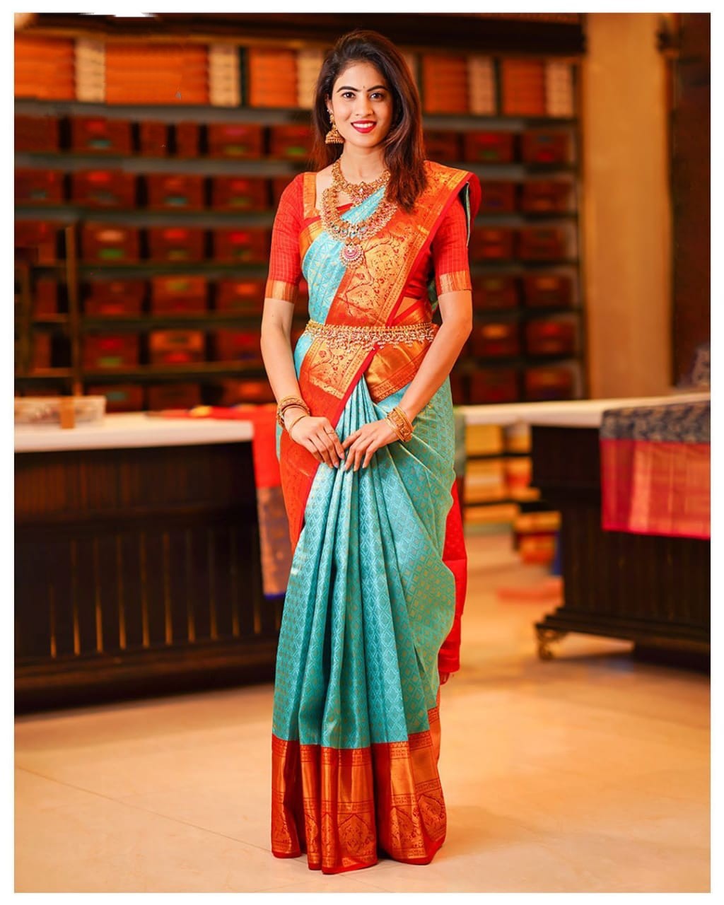 Arresting Turquoise Soft Silk Saree With Denouement Blouse Piece