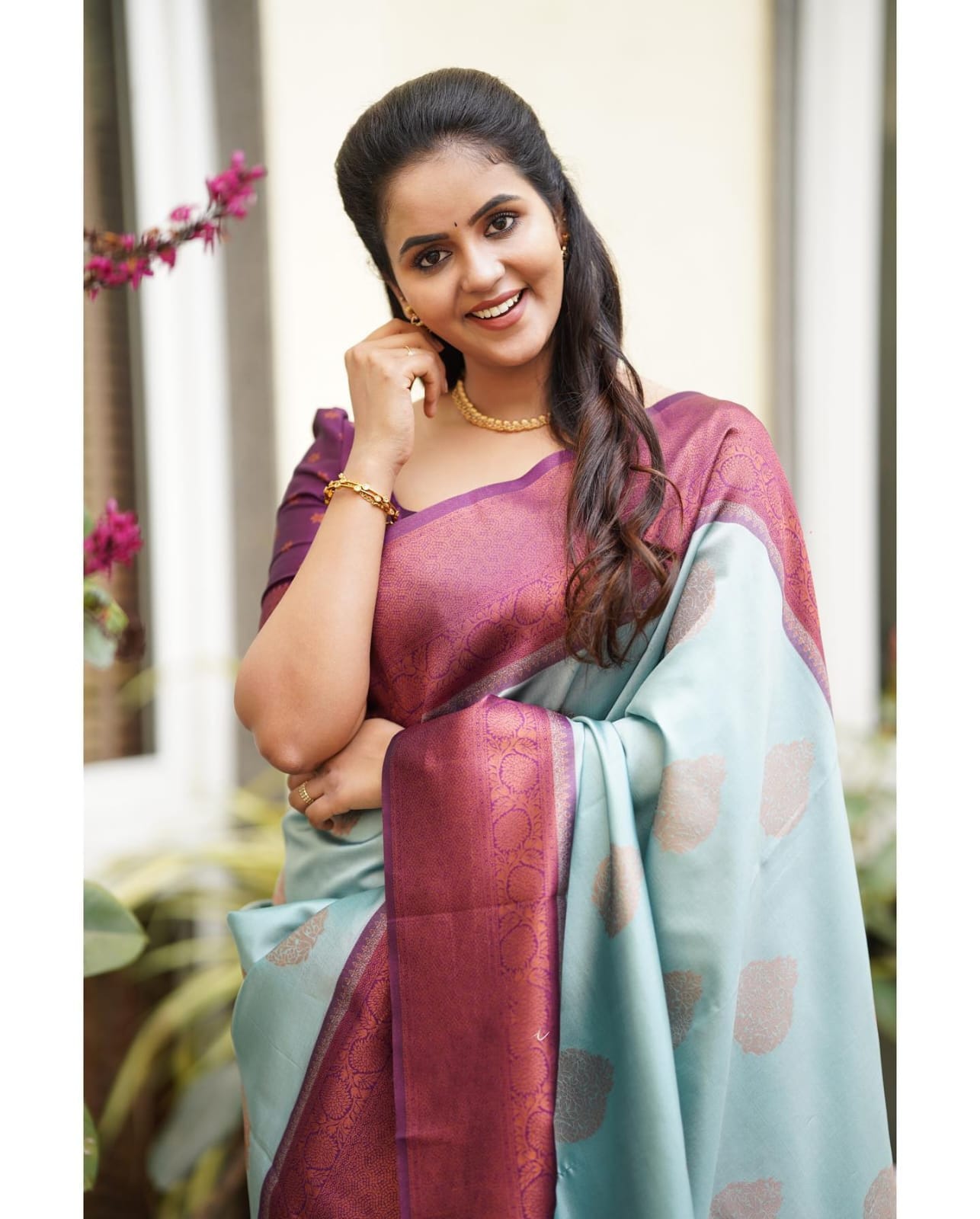 Majestic Sky Soft Silk Saree With Exquisite Blouse Piece