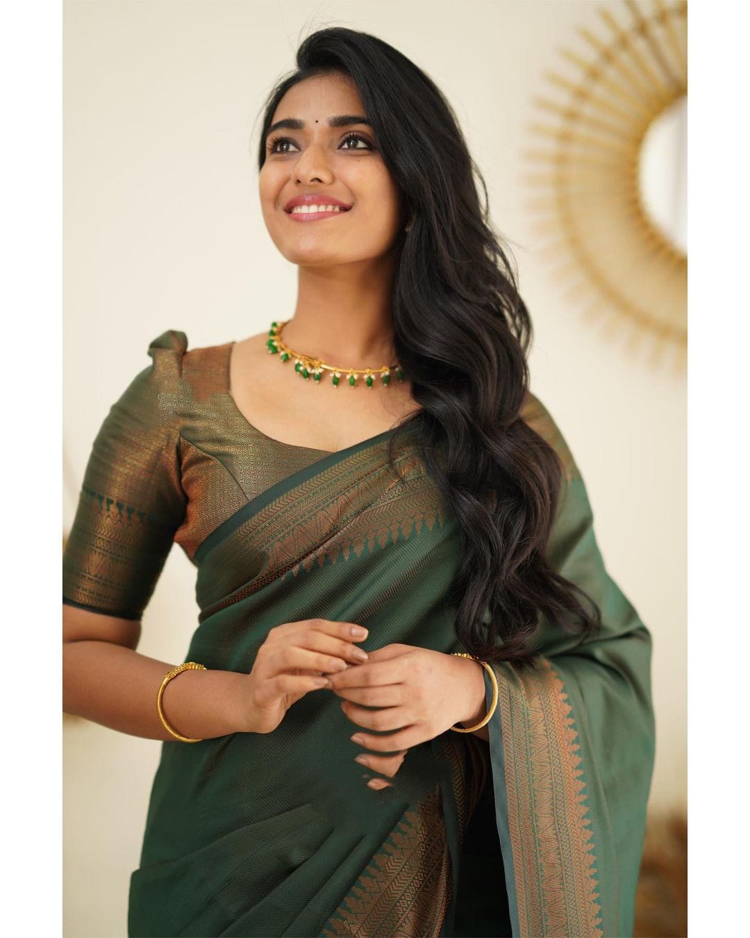 Imaginative Green Soft Silk Saree With Supernal Blouse Piece