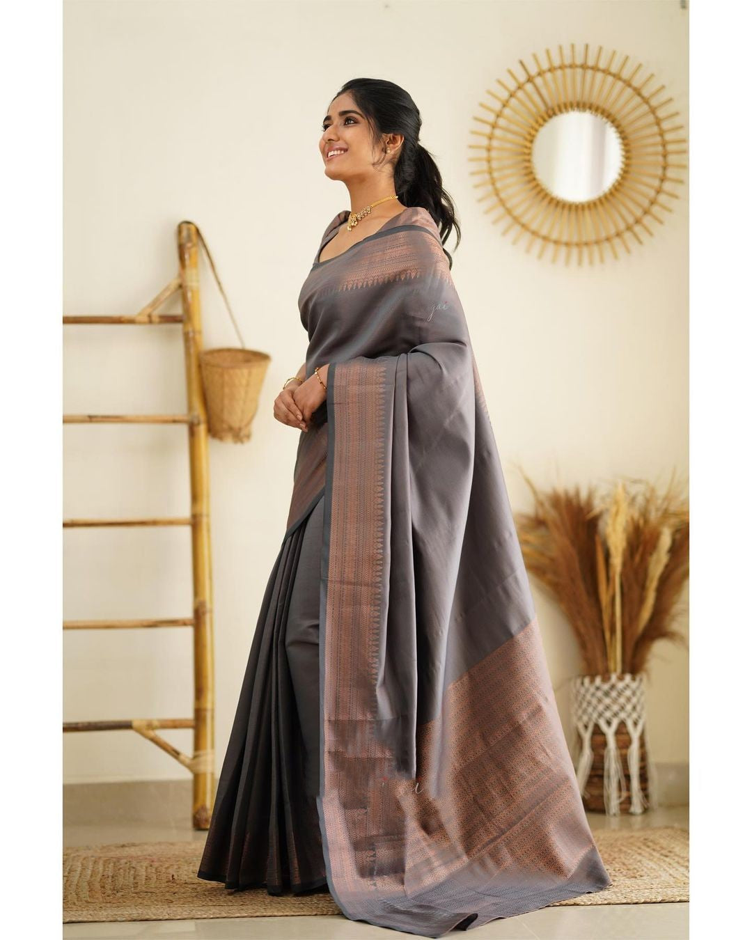 Phenomenal Grey Soft Silk Saree With Entrancing Blouse Piece