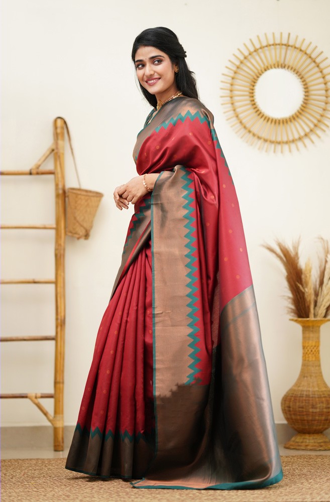 Ephemeral Maroon Soft Banarasi Silk Saree With Fugacious Blouse Piece