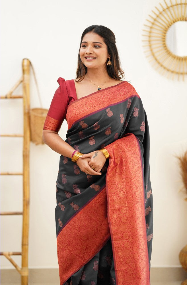 Unique Black Soft Silk Saree With Murmurous Blouse Piece