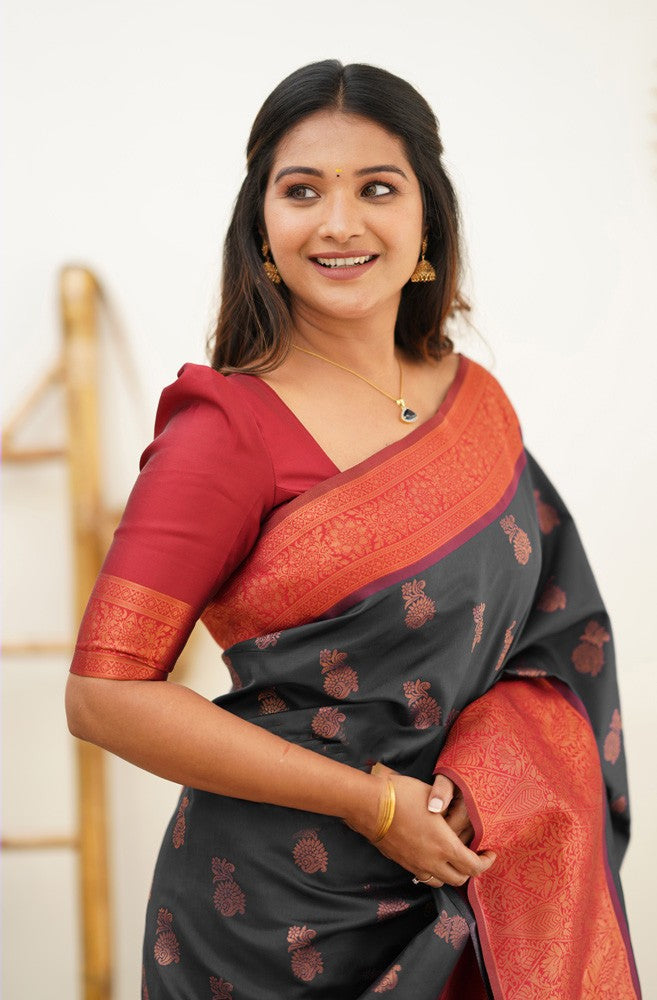 Unique Black Soft Silk Saree With Murmurous Blouse Piece