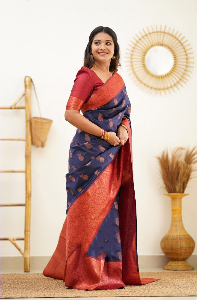 Resplendent Navy Blue Soft Silk Saree With Imaginative Blouse Piece