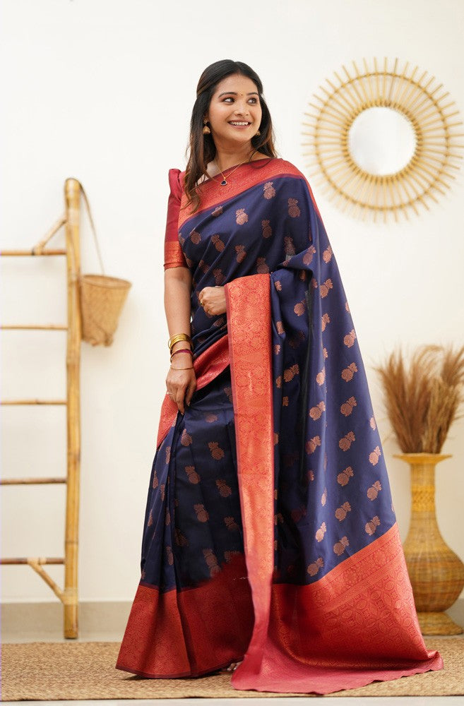 Resplendent Navy Blue Soft Silk Saree With Imaginative Blouse Piece