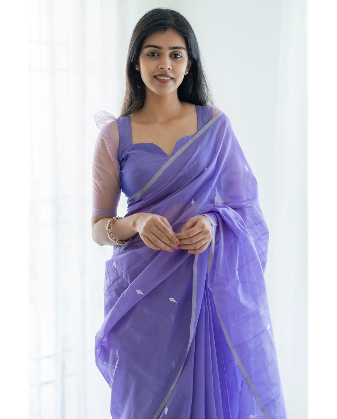 Glittering Lavender Cotton Silk Saree With Posh Blouse Piece