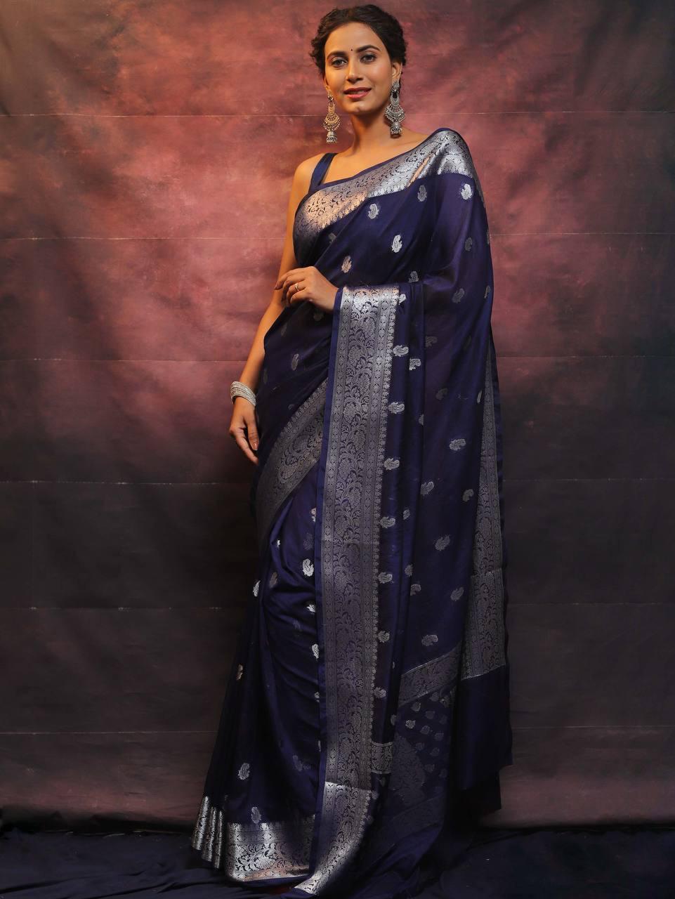 Fugacious Navy Blue Soft Silk Saree With Delectable Blouse Piece