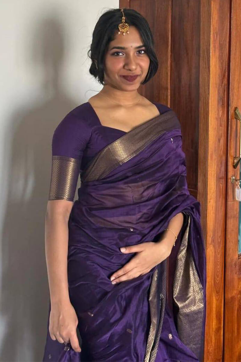 Gratifying Purple Cotton Silk Saree With Energetic Blouse Piece